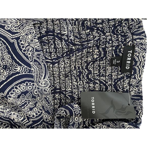 Torrid Womens 3 (3X) Sun Dress Midi Strappy B/W Paisley Flowy Resort Vacay NWT - Picture 3 of 8